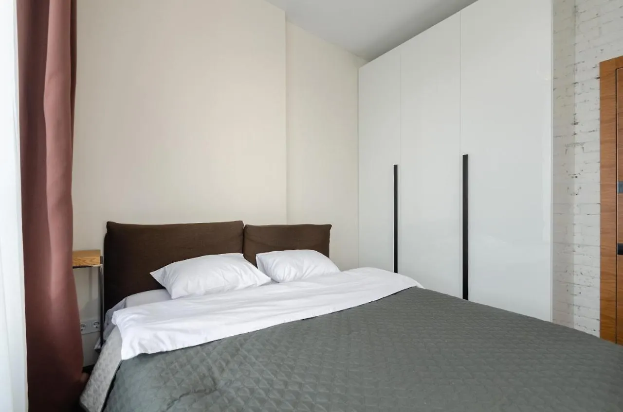 Petrovdom Apartaments 8-188 In Rc Central Park, 7 John Mccain Street Kiev